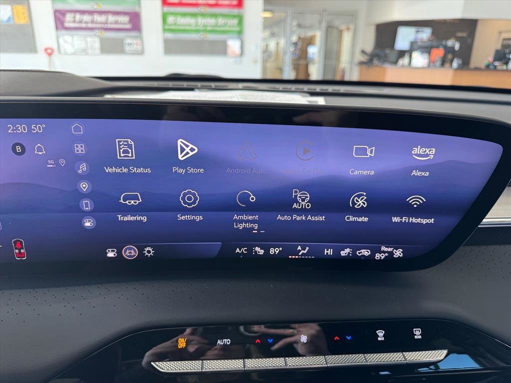 Used 2025 Buick Enclave Avenir w/ Super Cruise Package image 23