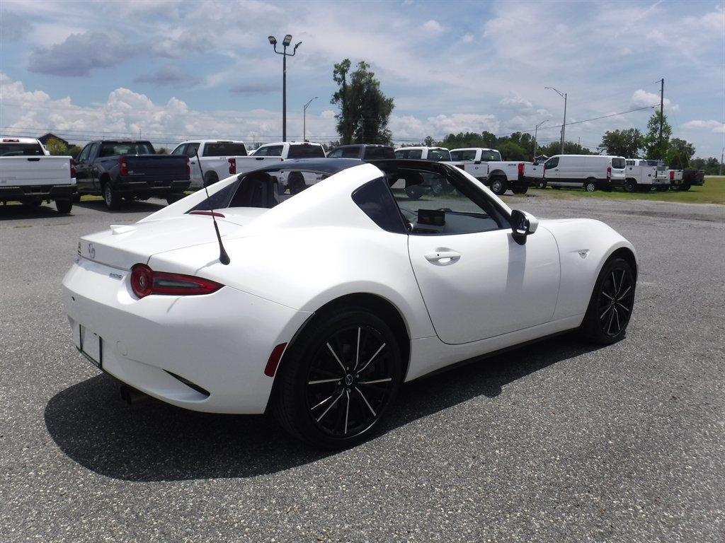 Used 2024 MAZDA MX-5 Miata RF Grand Touring RWD image 3