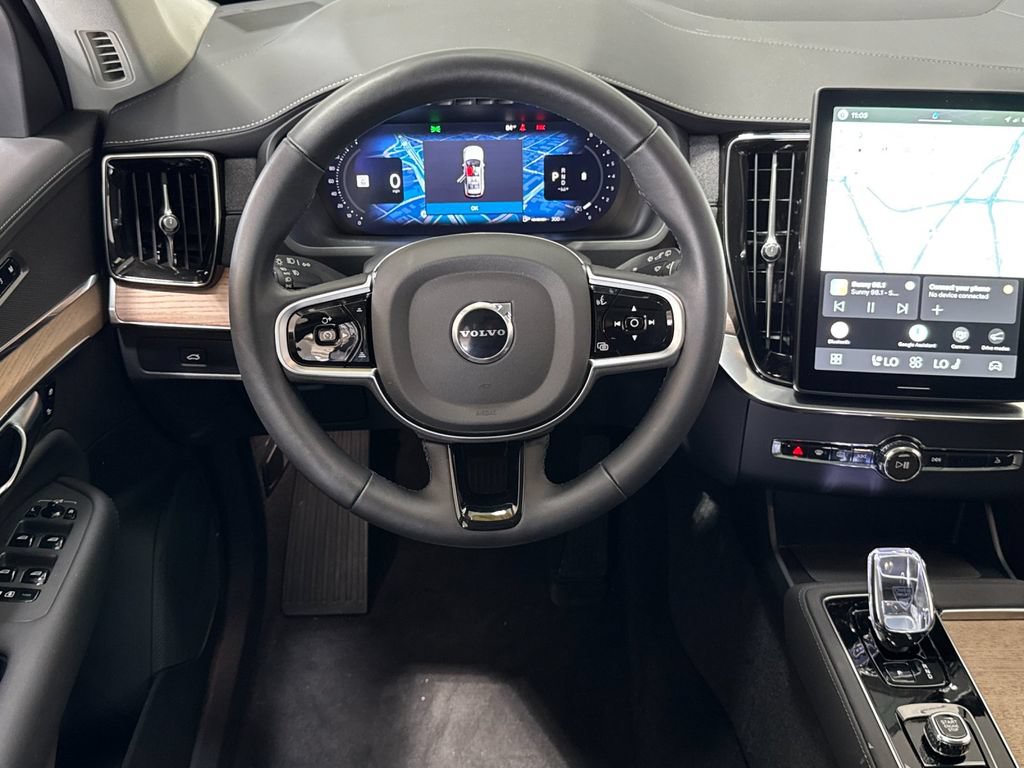 New 2026 Volvo XC90 B5 Core AWD/4WD image 13