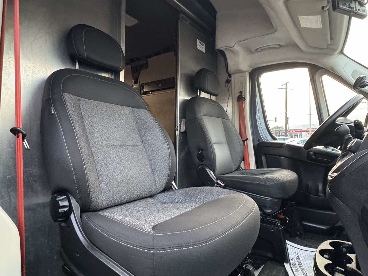 Used 2021 RAM ProMaster 3500 FWD image 28