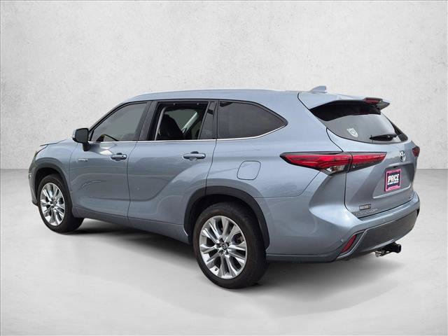 Used 2021 Toyota Highlander Limited FWD image 7