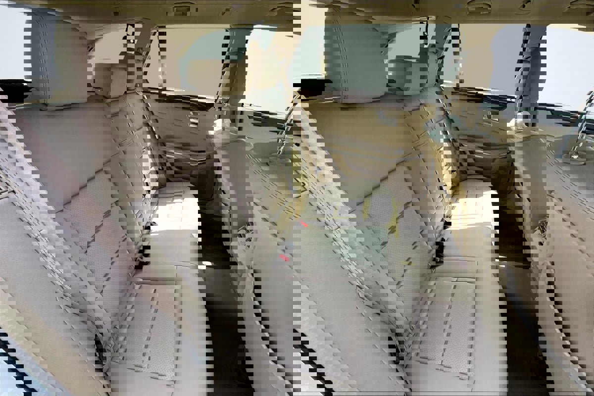 Used 2015 Mercedes-Benz E 350 4MATIC Wagon w/ Premium 1 Package image 27