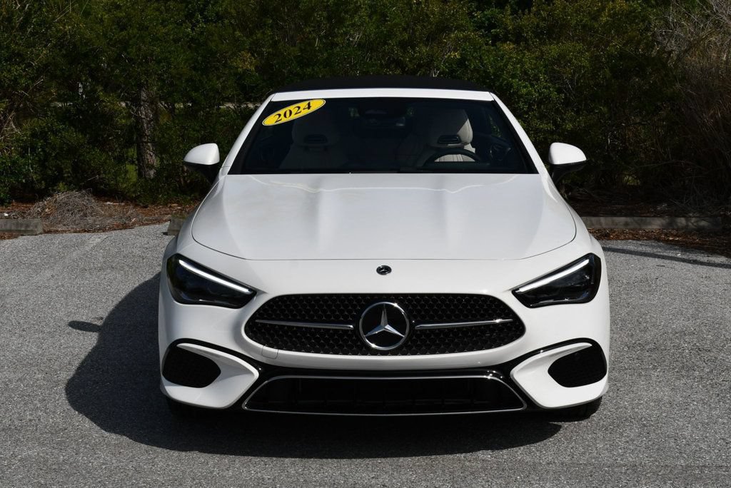 Used 2024 Mercedes-Benz CLE 300 4MATIC Cabriolet image 54