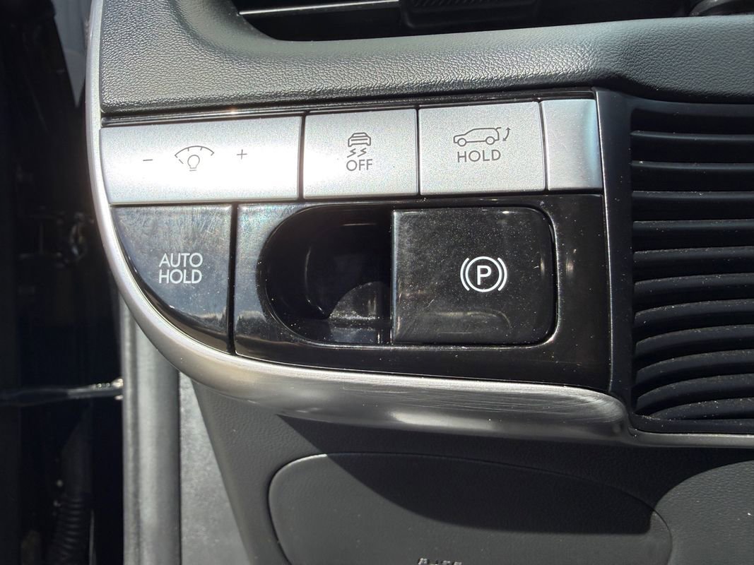 Used 2024 Hyundai Ioniq 5 SEL AWD/4WD image 30