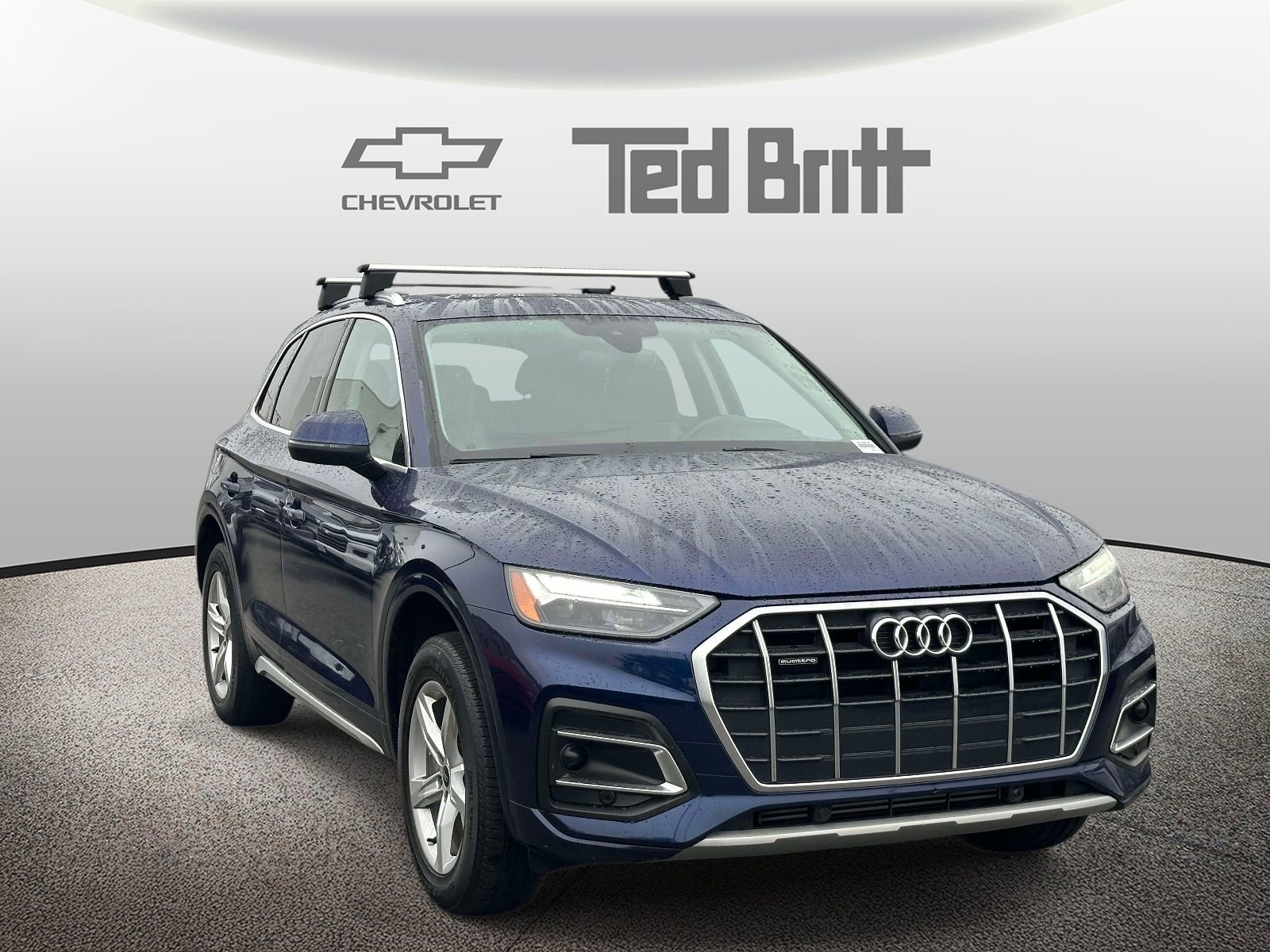 Used 2022 Audi Q5 2.0T Premium AWD/4WD image 3