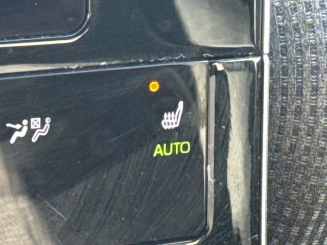 Used 2025 Subaru Solterra Premium image 15