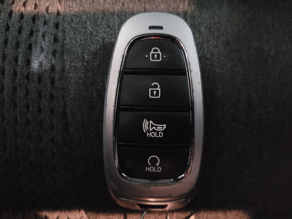 Used 2022 Hyundai Santa Fe SEL w/ Cargo Package image 32