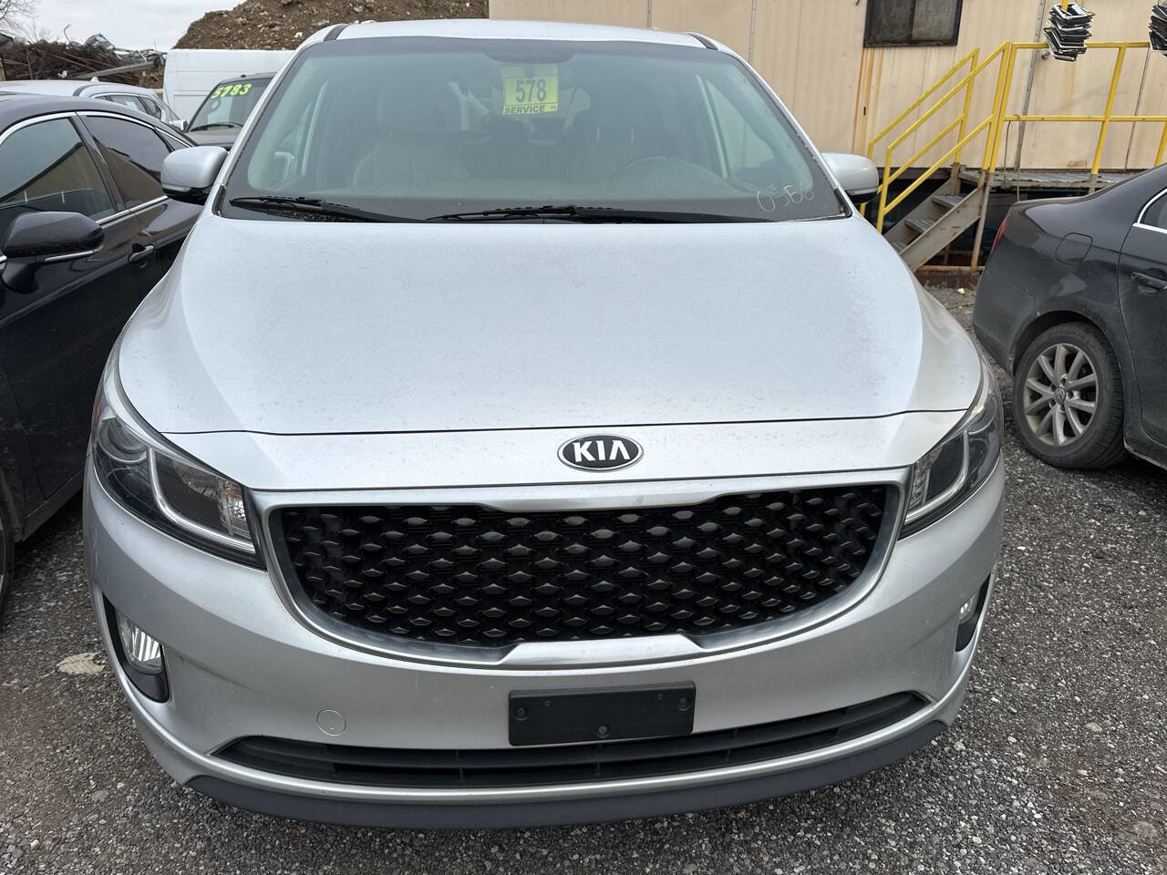 Used 2016 Kia Sedona EX image 2