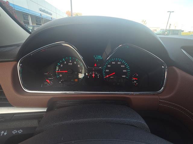 Used 2015 Chevrolet Traverse LTZ AWD/4WD image 18