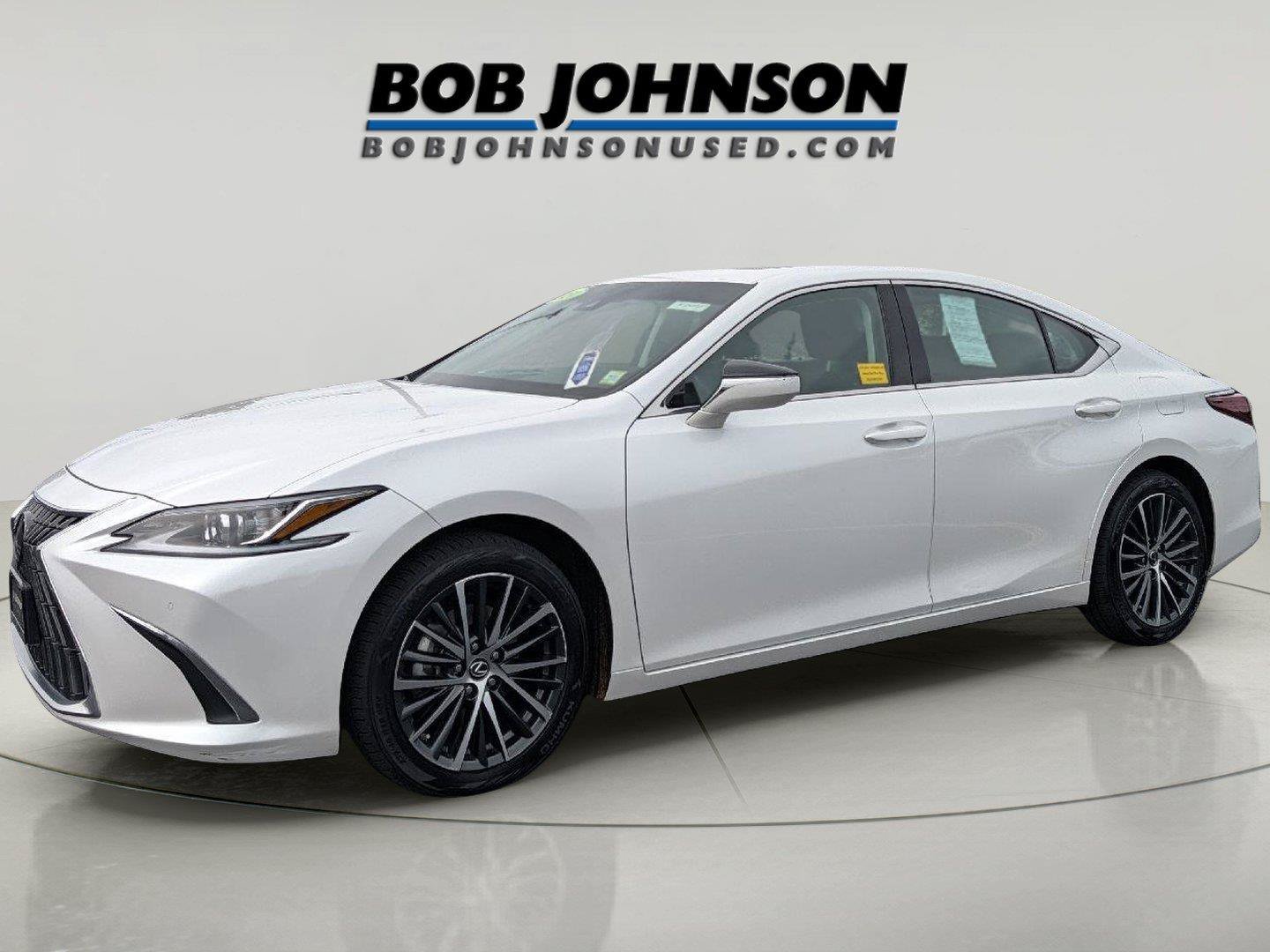 Certified 2024 Lexus ES 250 w/ Premium Package AWD/4WD image 3