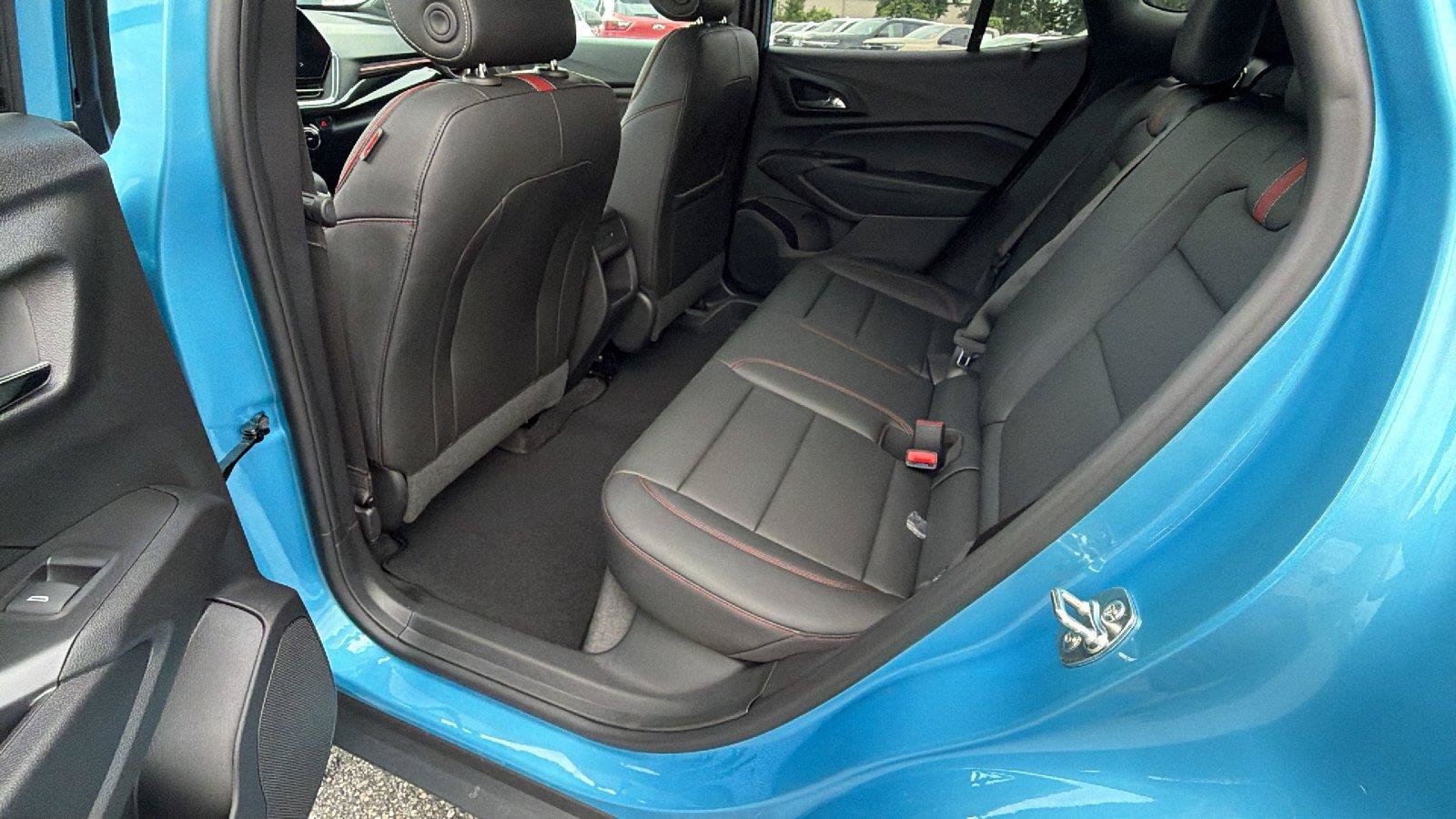 New 2026 Chevrolet Trax RS w/ Driver Confidence Package FWD image 18