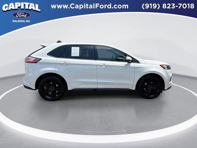 Certified 2022 Ford Edge ST w/ Equipment Group 401A AWD/4WD image 9