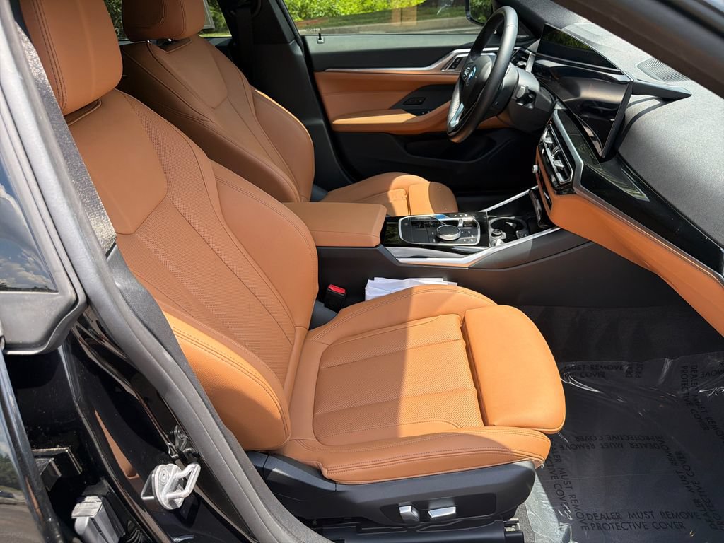 Used 2023 BMW i4 eDrive40 w/ Premium Package RWD image 13
