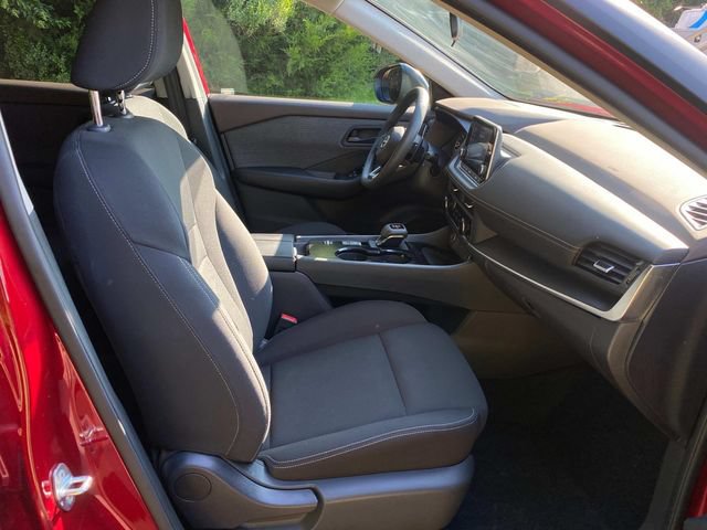 Used 2023 Nissan Rogue S FWD image 34