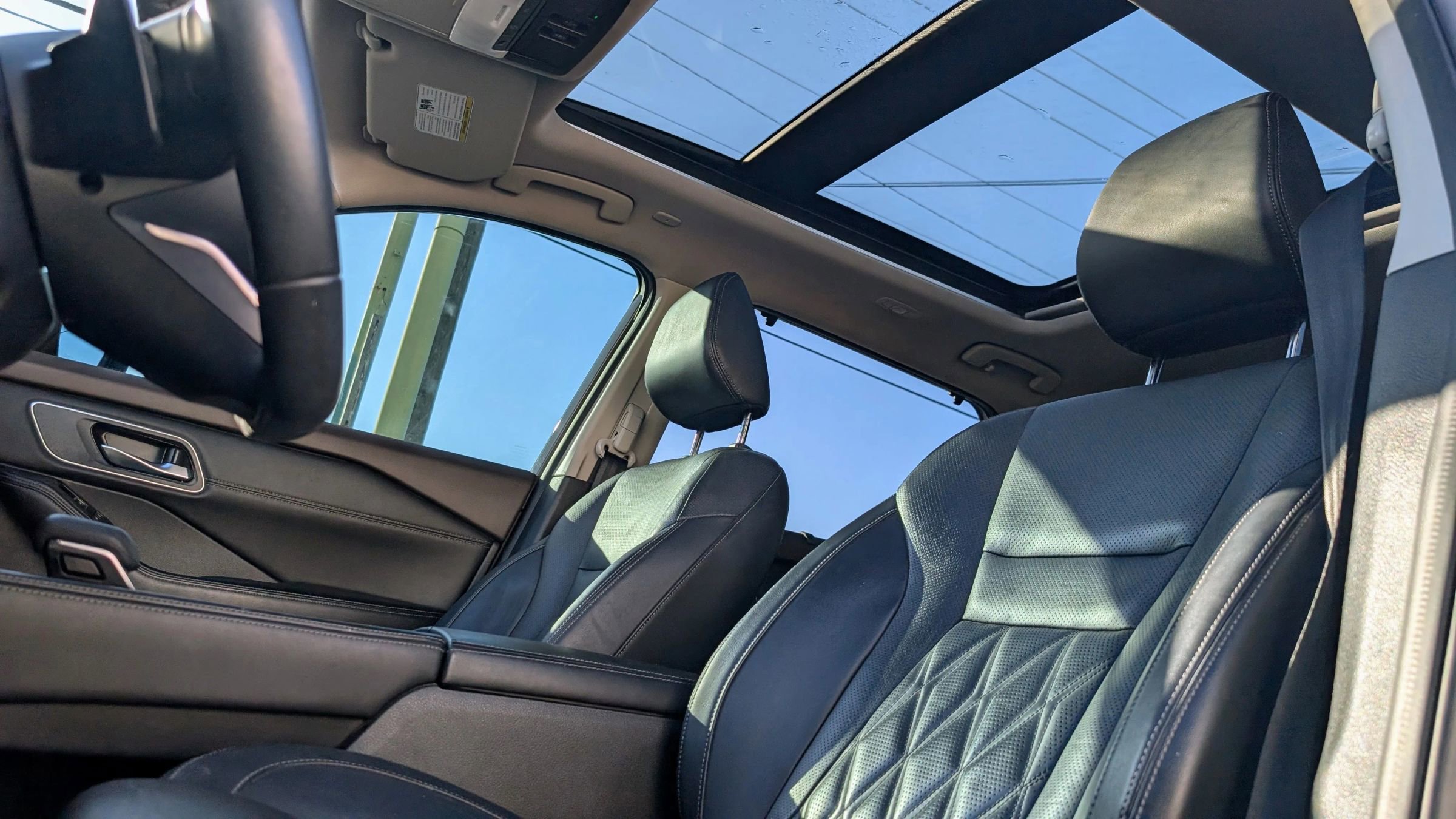 Used 2022 Nissan Rogue Platinum w/ Head-Up Display Package image 14