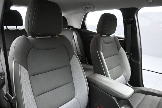 Used 2024 Chevrolet TrailBlazer LT FWD image 29