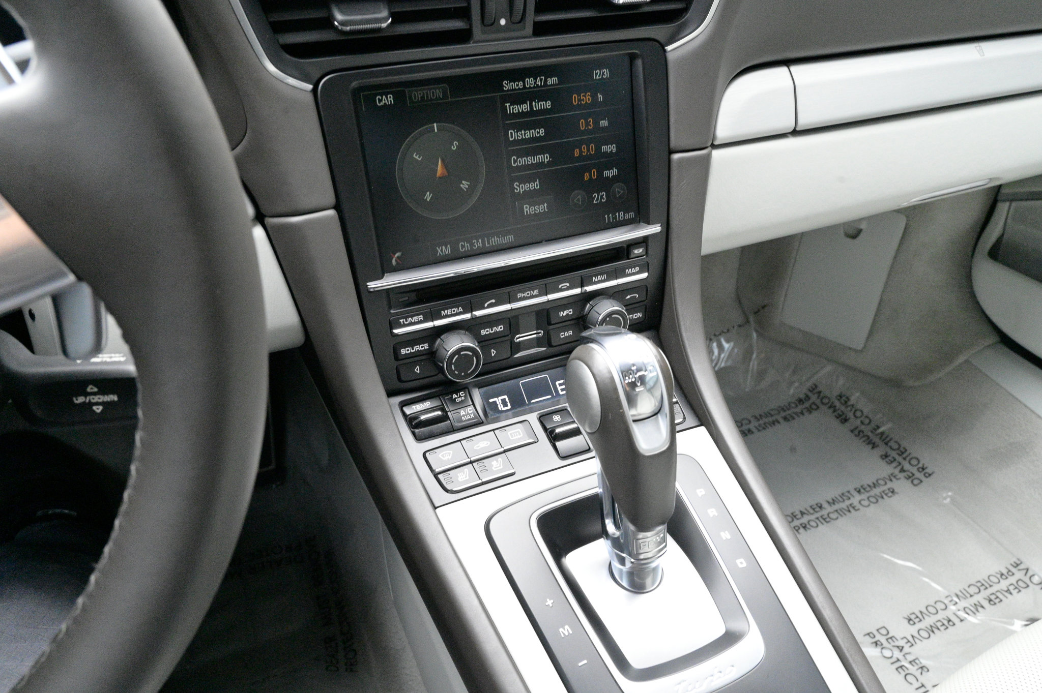 Used 2015 Porsche 911 Turbo image 30