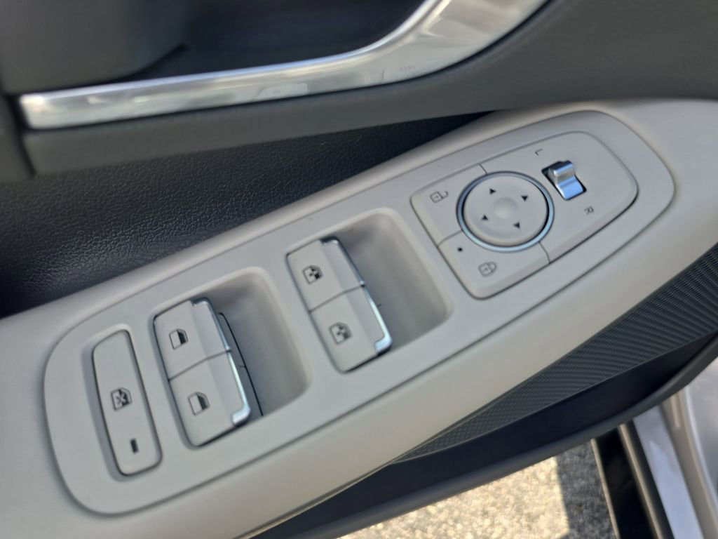 Used 2023 Hyundai Sonata SEL w/ Convenience Package image 15