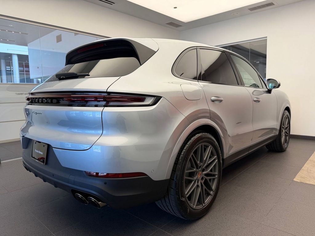 New 2026 Porsche Cayenne AWD/4WD image 8