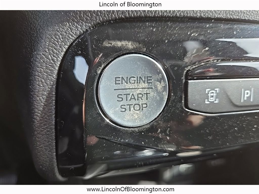 Used 2024 Ford Escape Platinum image 24