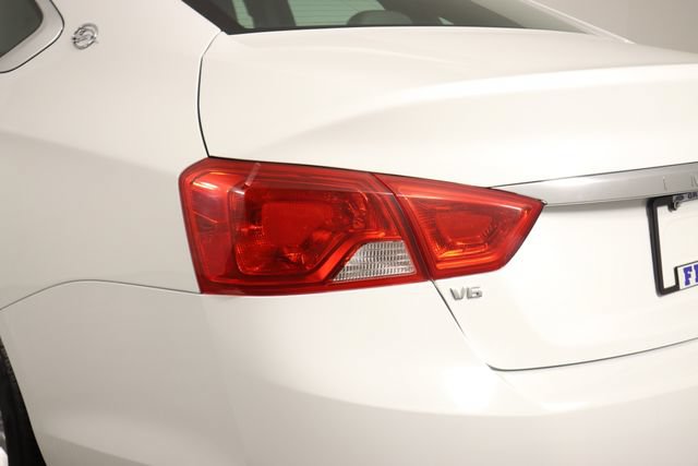 Used 2015 Chevrolet Impala LT FWD image 20