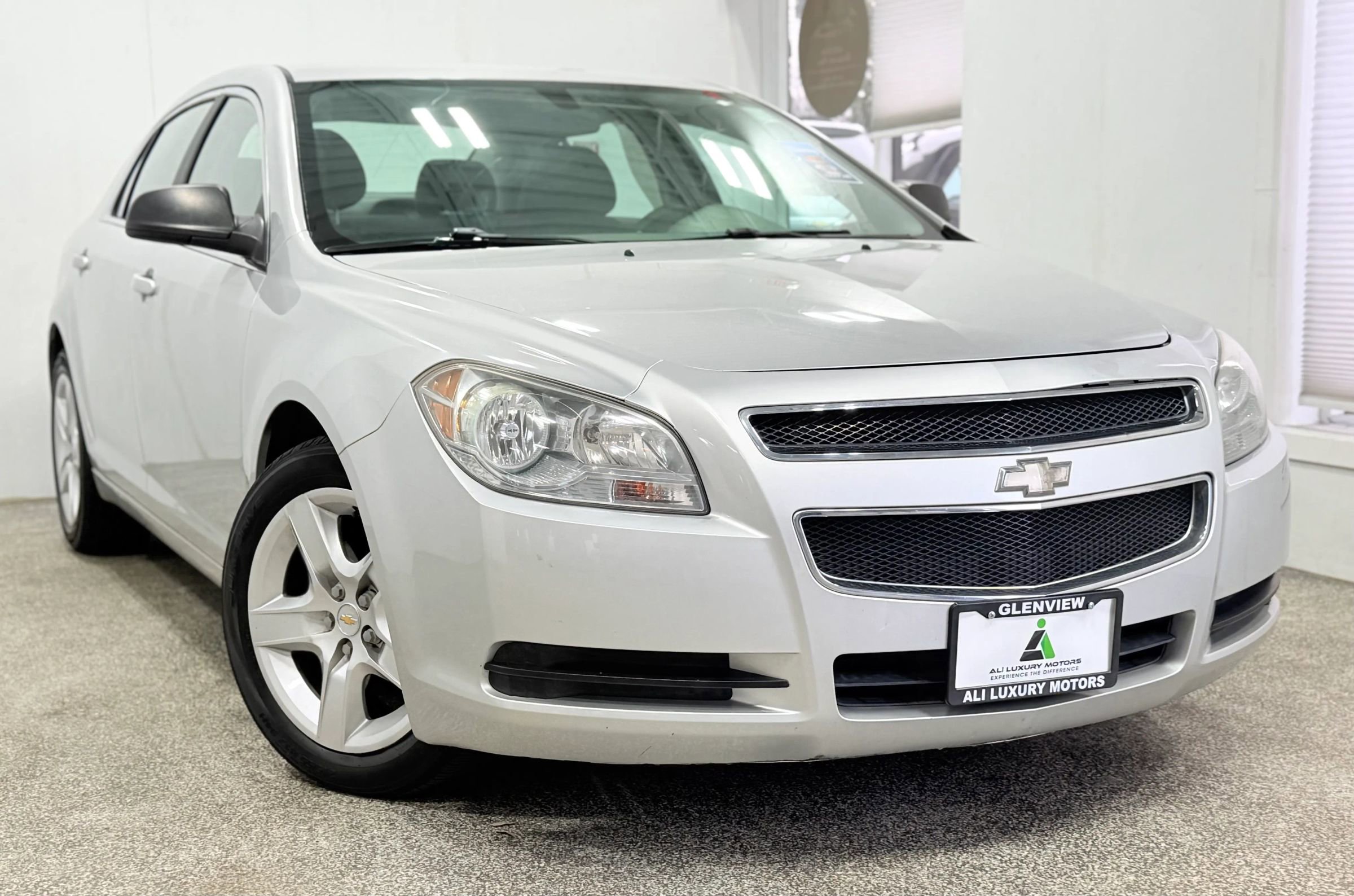 Used 2012 Chevrolet Malibu LS image 3