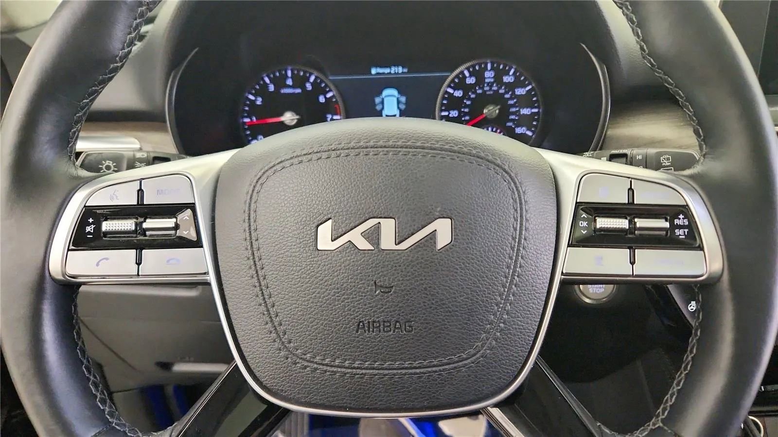 Used 2022 Kia Telluride SX w/ SX Prestige Package image 27