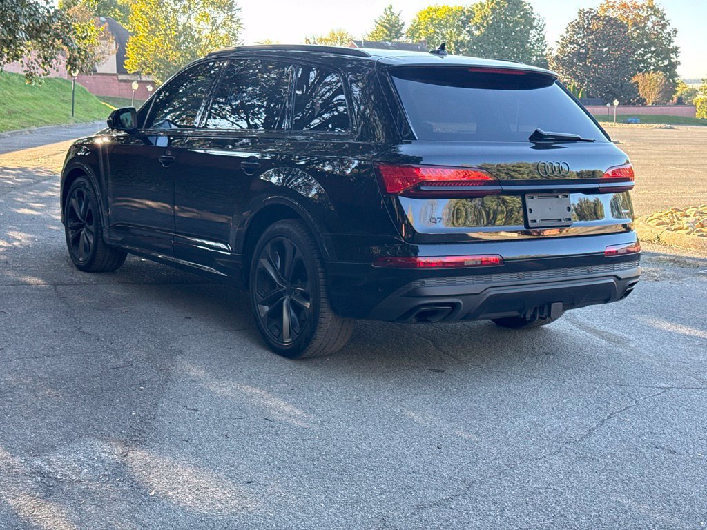 Used 2026 Audi Q7 3.0T Premium Plus w/ Premium Plus Package AWD/4WD image 8