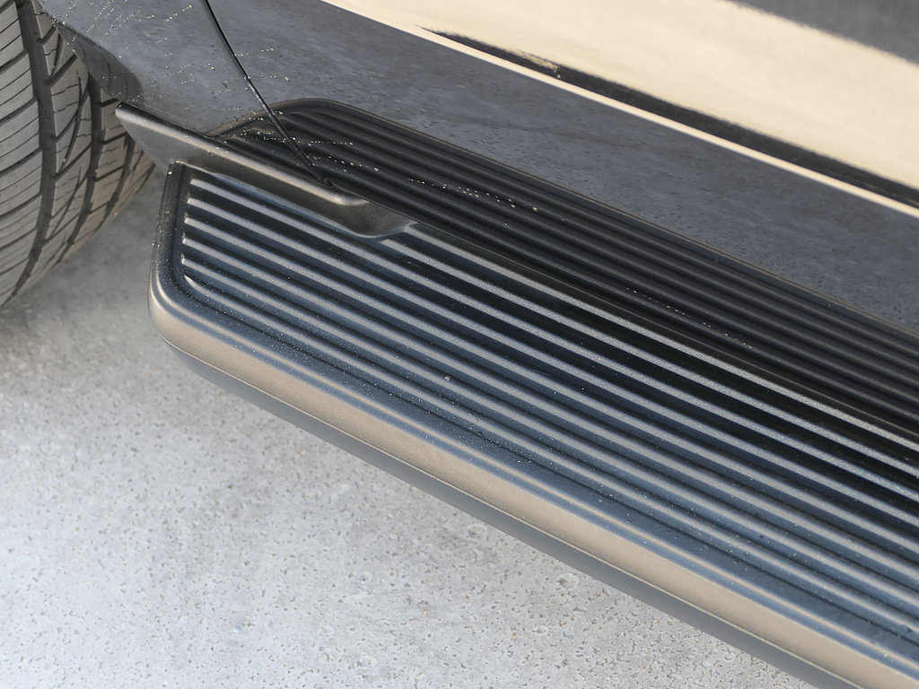 Used 2024 Ford Expedition Limited RWD image 11