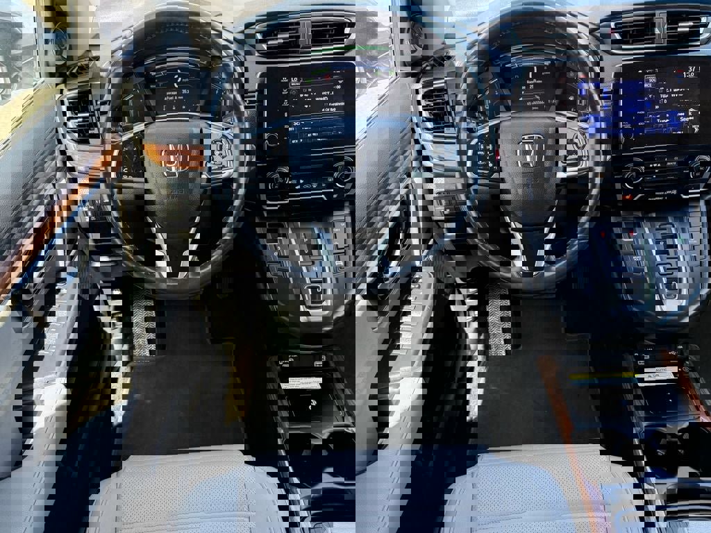 Used 2022 Honda CR-V Touring image 17