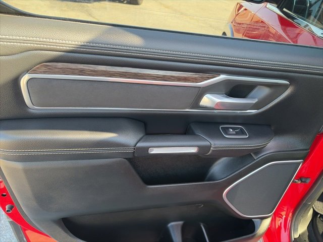 Used 2020 RAM 1500 Laramie image 12