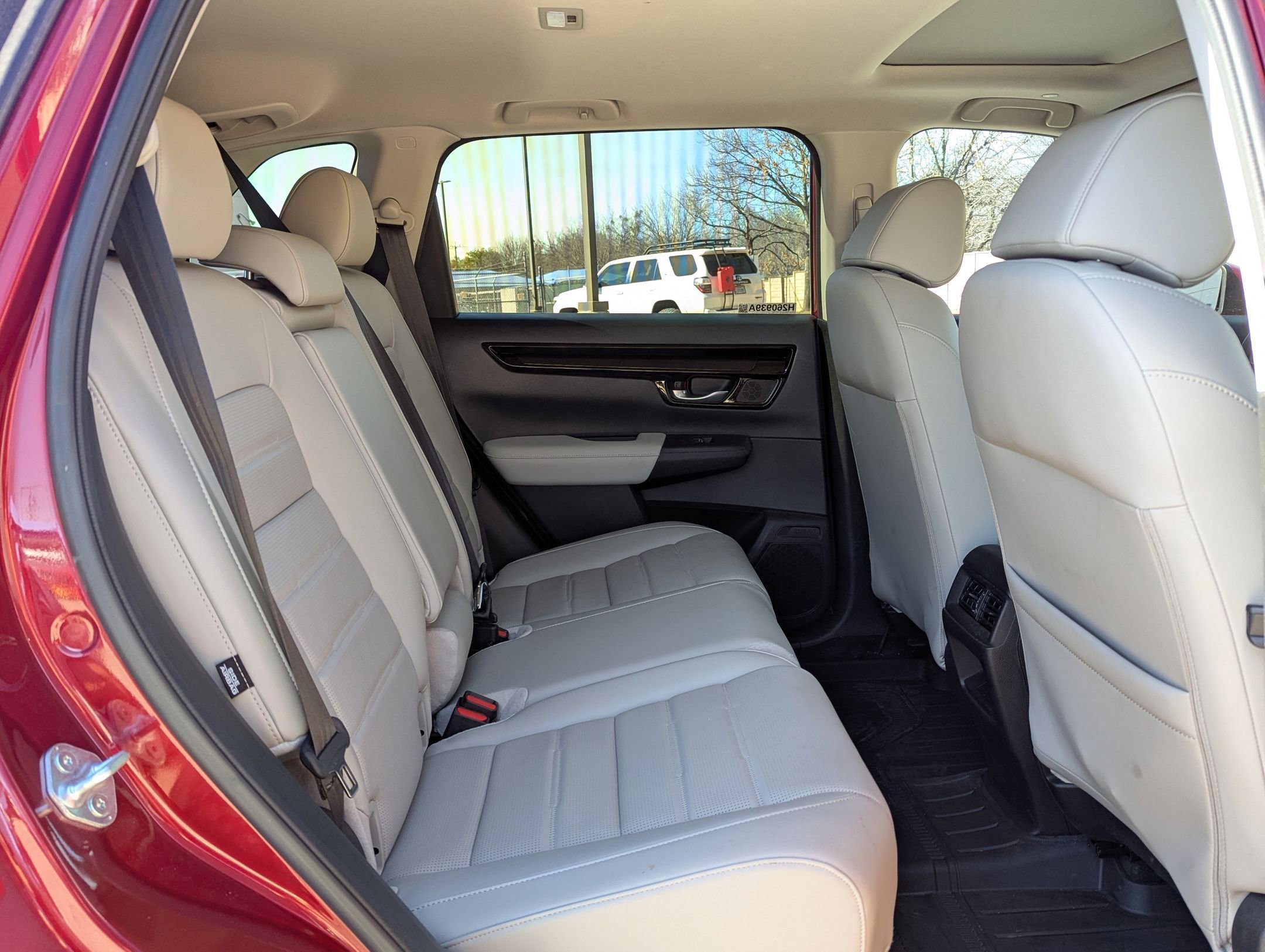 Used 2023 Honda CR-V EX-L image 25