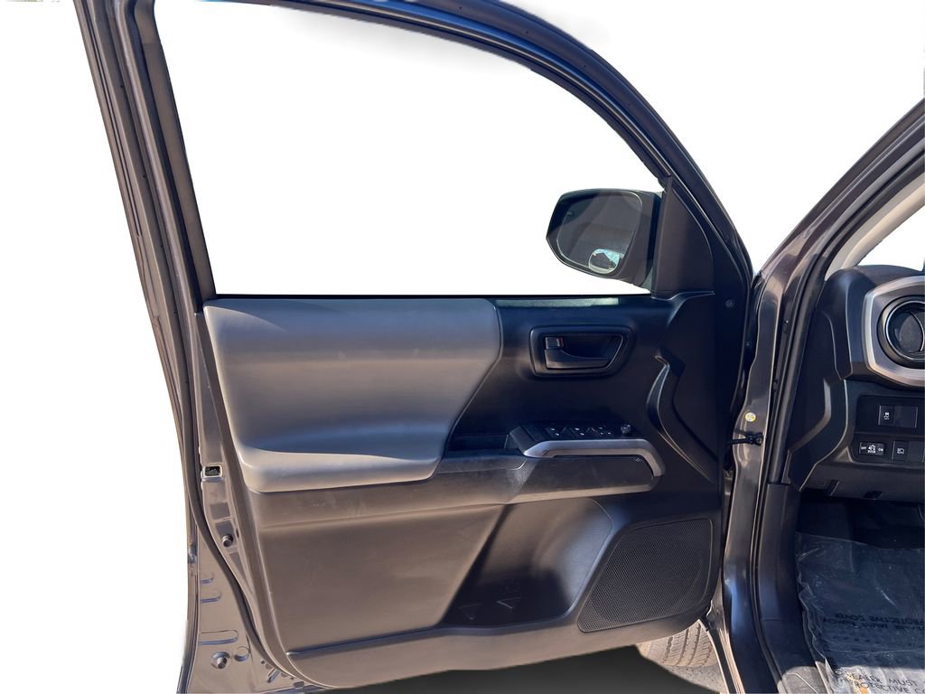 Used 2021 Toyota Tacoma SR5 image 20