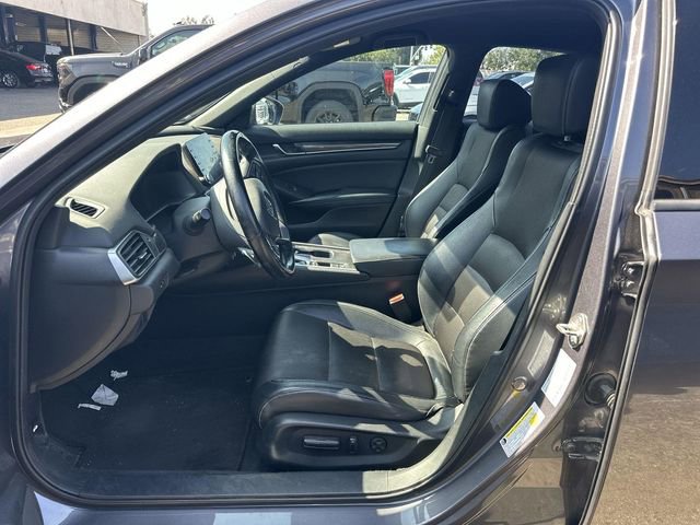 Used 2018 Honda Accord Sport image 7