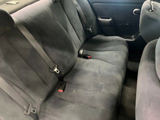 Used 2011 Nissan Versa Sedan image 28