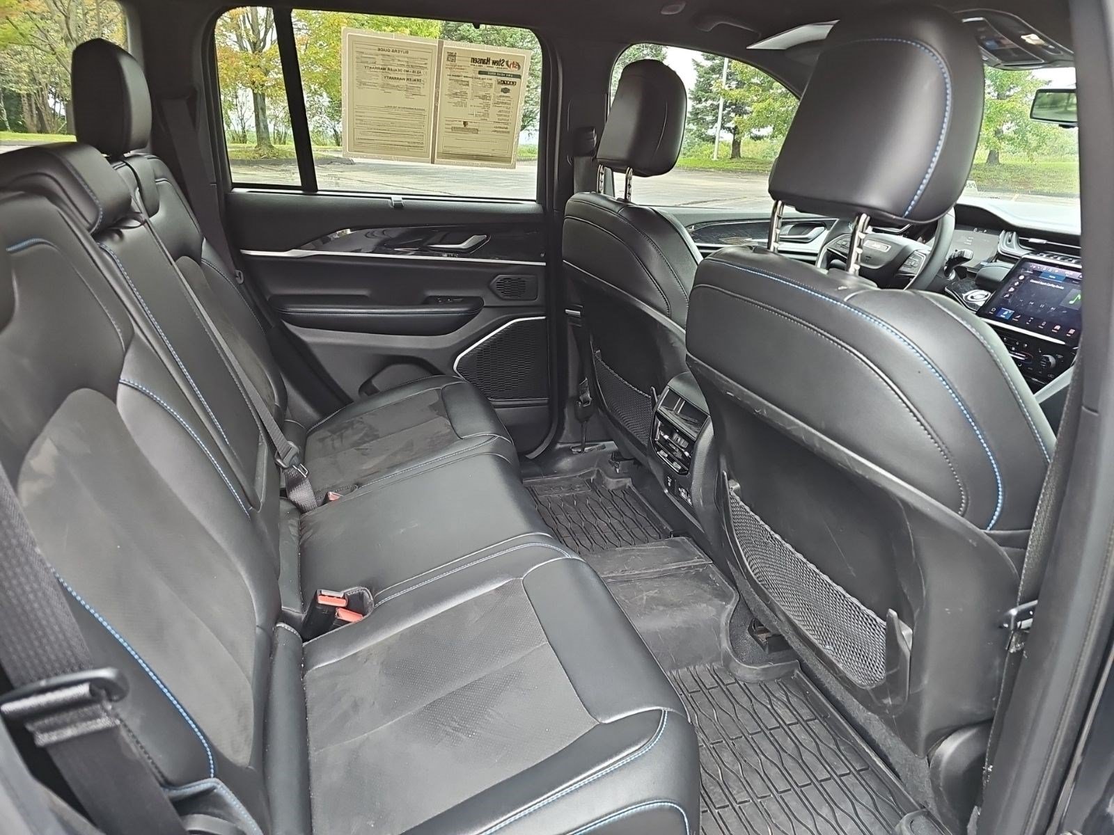 Used 2023 Jeep Grand Cherokee Trailhawk w/ Advanced Protech Group II AWD/4WD image 16