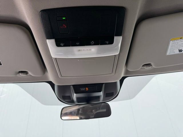 Certified 2023 Nissan Rogue SV image 15