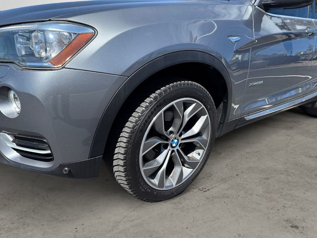 Used 2016 BMW X3 xDrive28i AWD/4WD image 9
