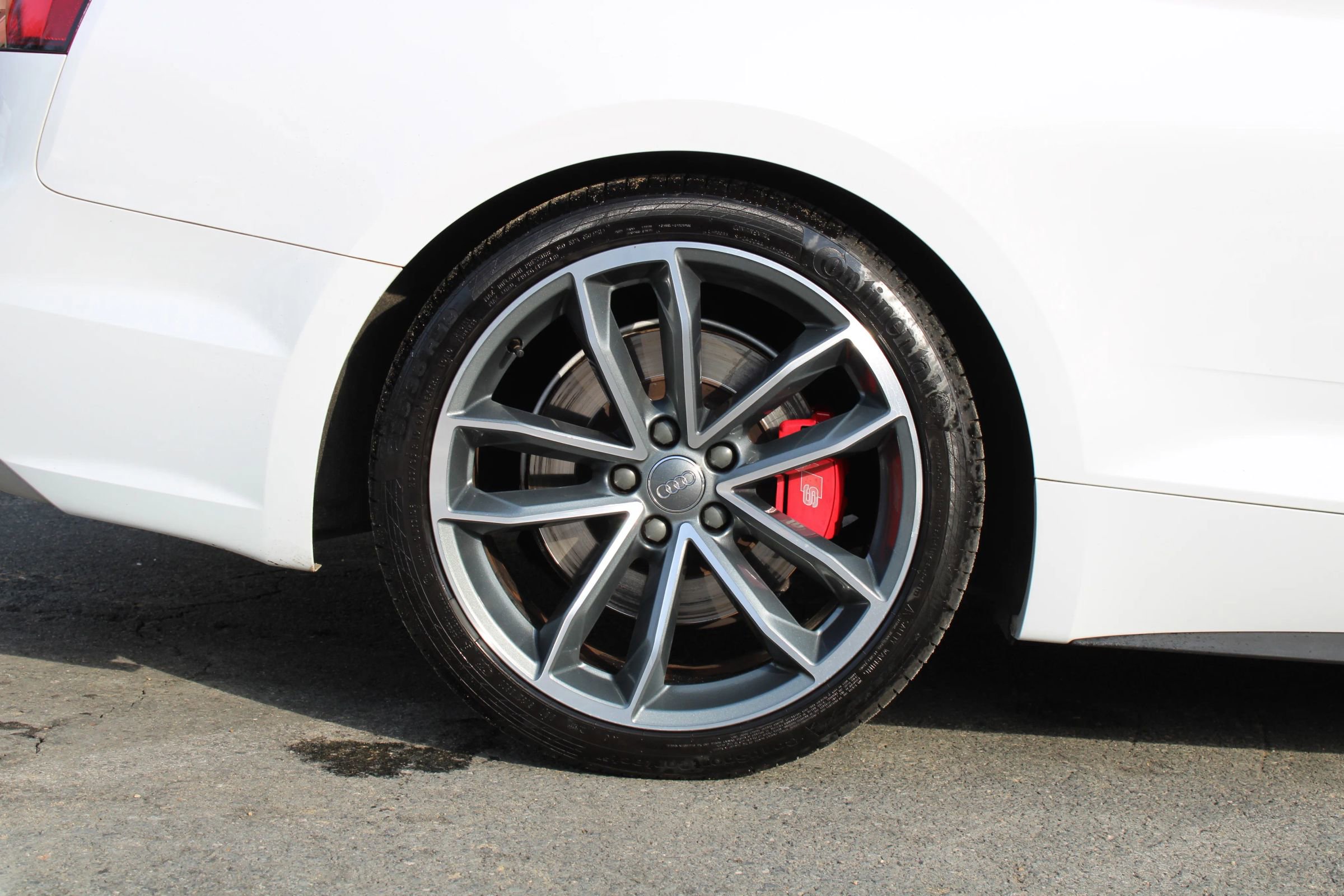 Used 2018 Audi S5 Premium Plus w/ Navigation Package AWD/4WD image 32