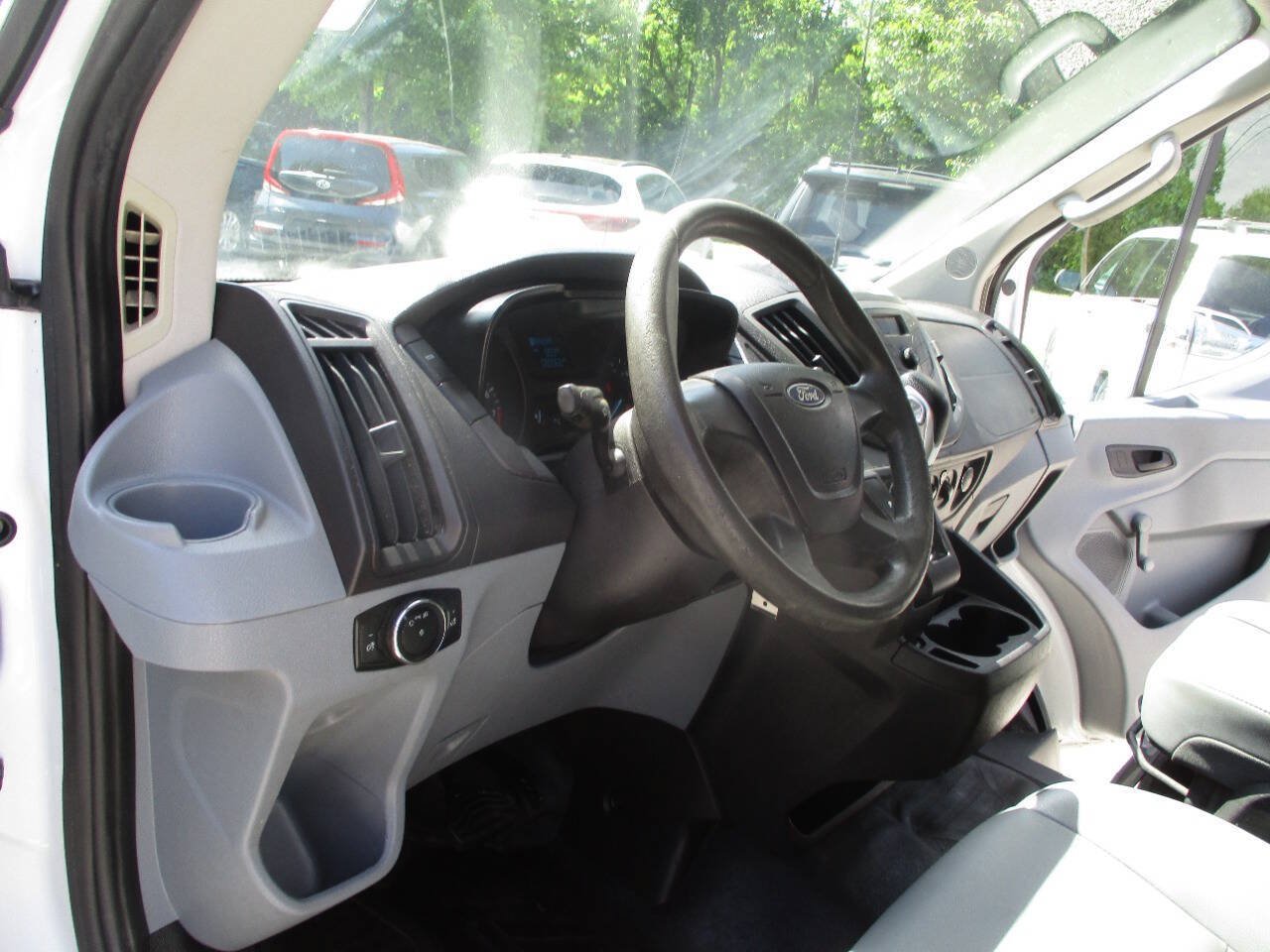 Used 2015 Ford Transit 350 156 DRW w/ Exterior Upgrade Package RWD image 11