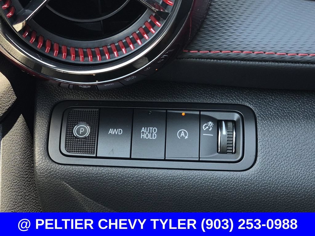 Used 2027 Chevrolet Equinox RS w/ Safety and Technology Package AWD/4WD image 31