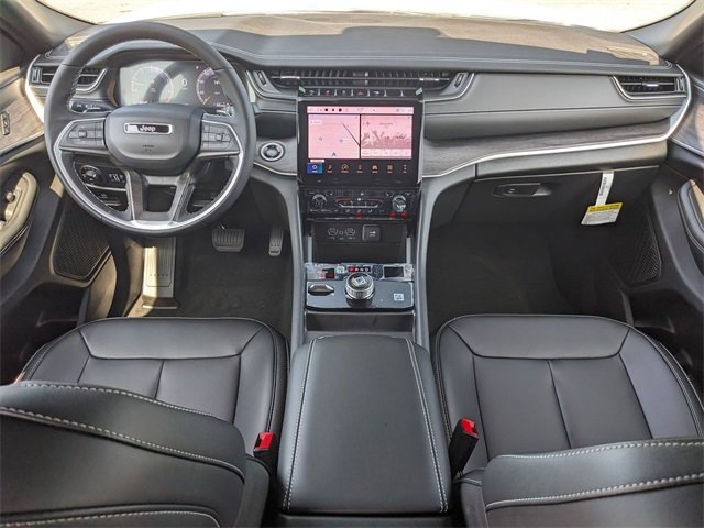 New 2024 Jeep Grand Cherokee L Limited image 14