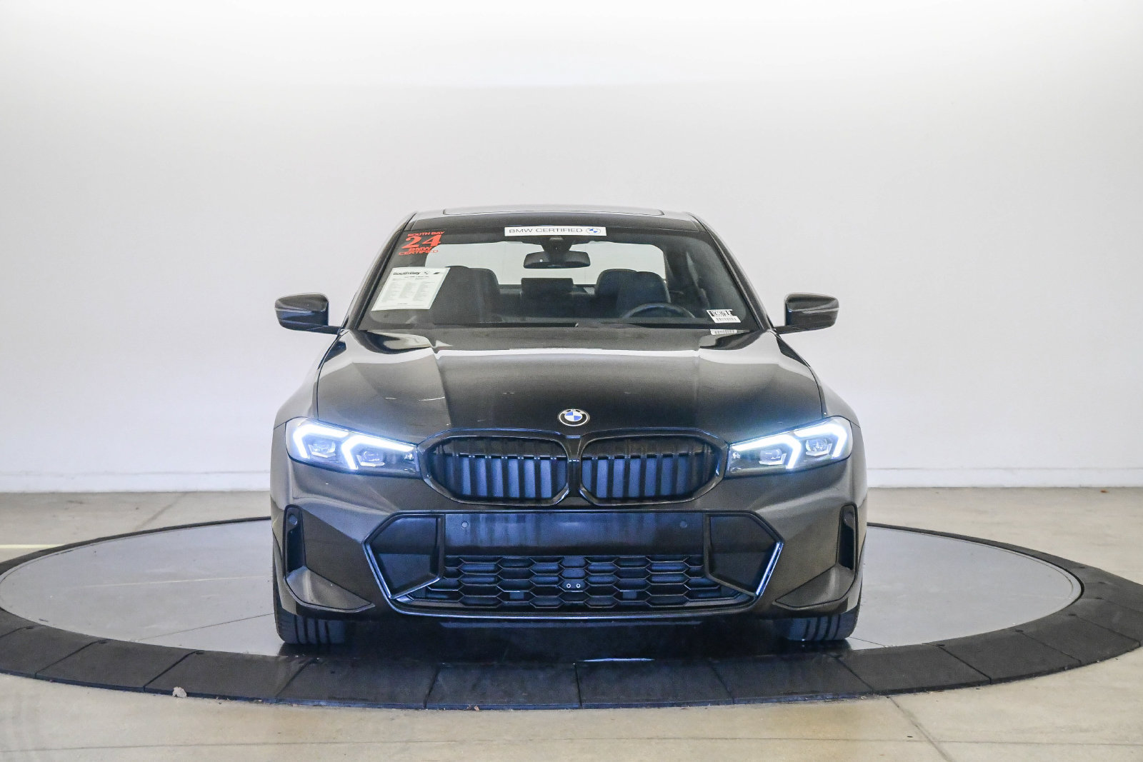 Certified 2024 BMW 330i Sedan w/ M Sport Package RWD image 6
