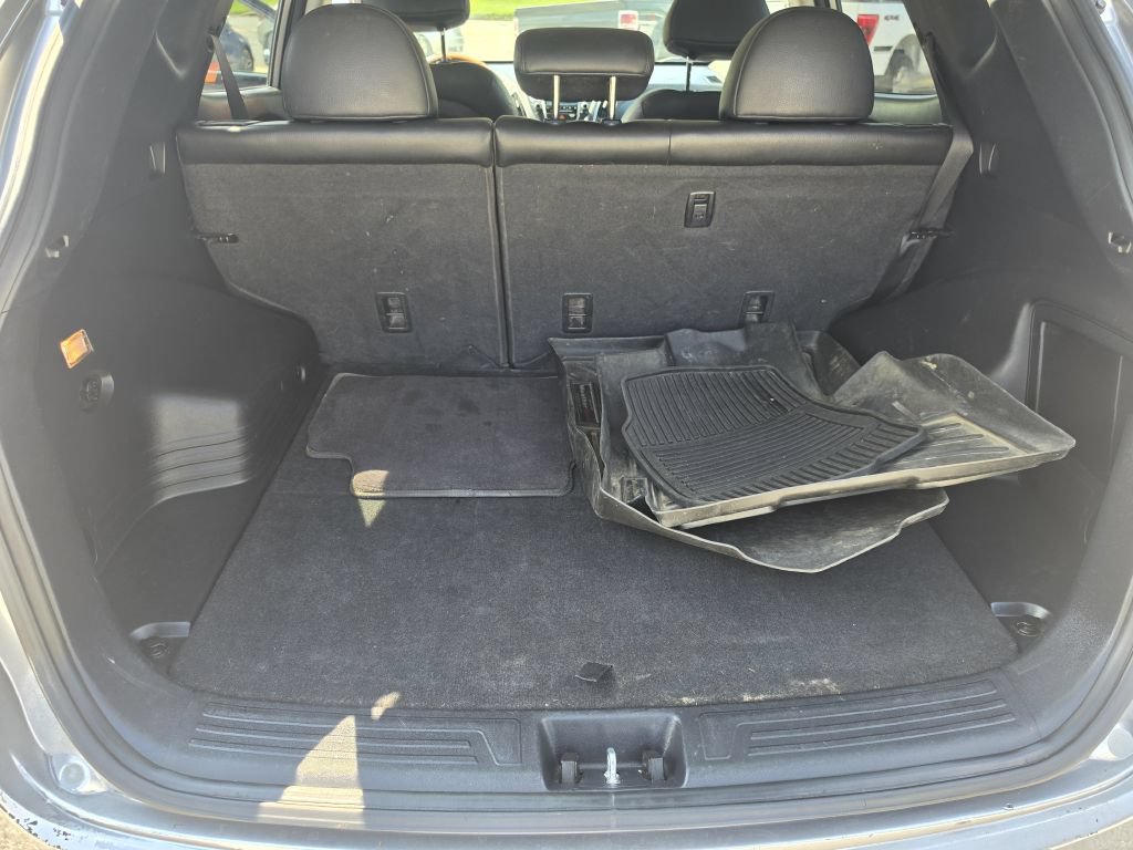 Used 2010 Hyundai Tucson GLS w/ Popular Equipment Pkg 2 FWD image 23