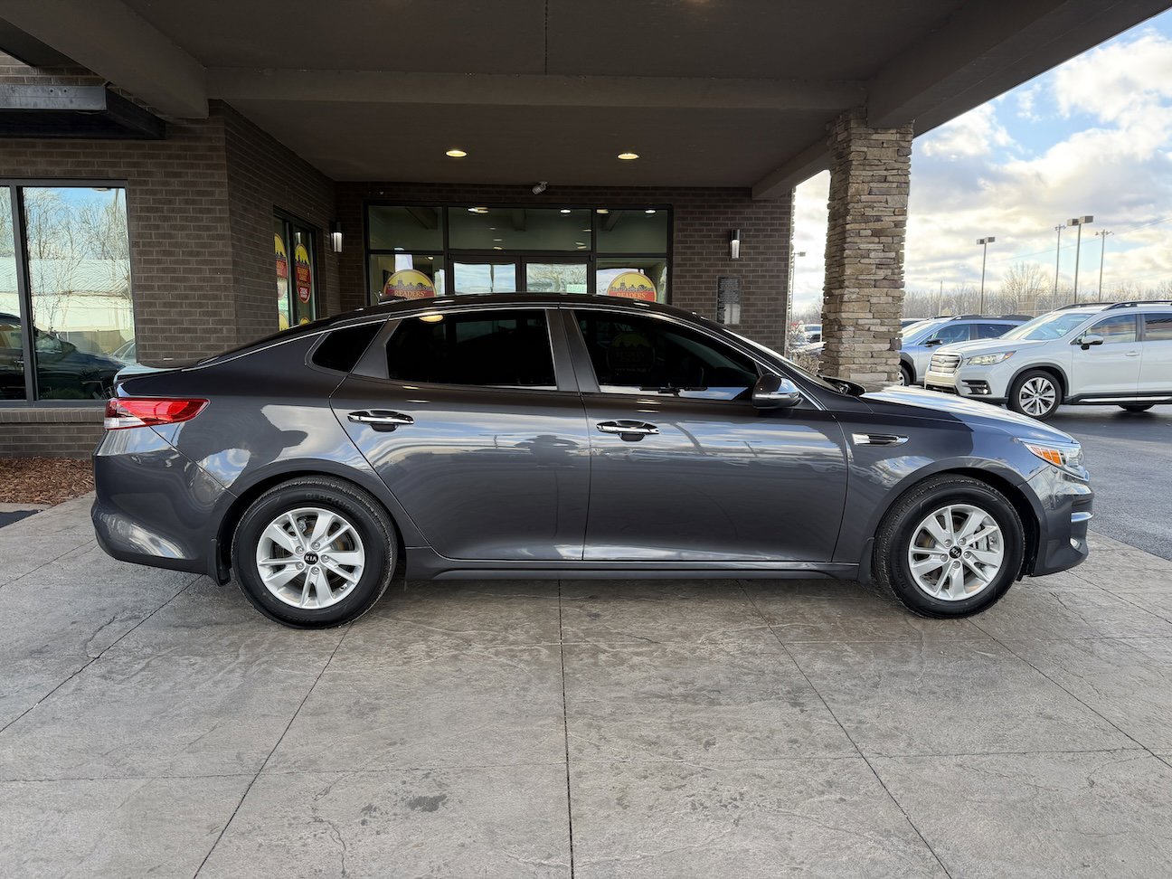 Used 2018 Kia Optima LX image 5