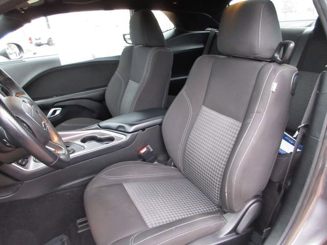 Used 2021 Dodge Challenger SXT w/ Blacktop Package image 11