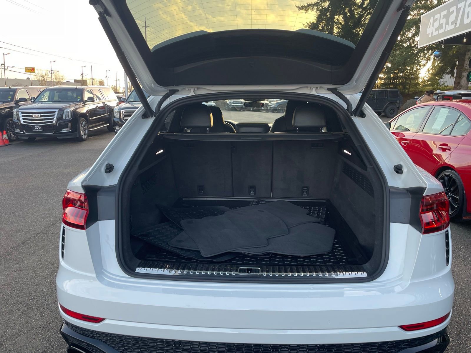 Used 2022 Audi RS Q8 AWD/4WD image 44