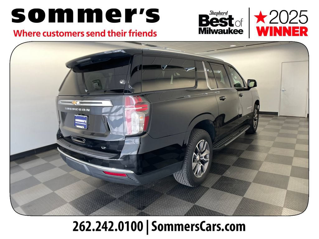 Used 2022 Chevrolet Suburban LT w/ LT Signature Plus Package AWD/4WD image 5