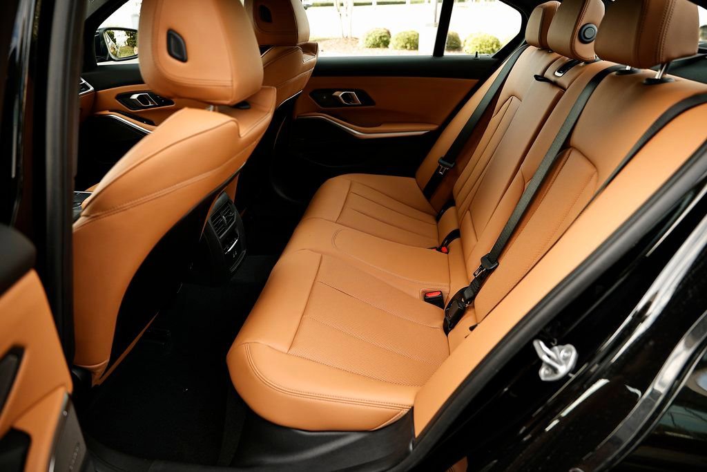 New 2026 BMW 330i Sedan w/ Premium Package image 25