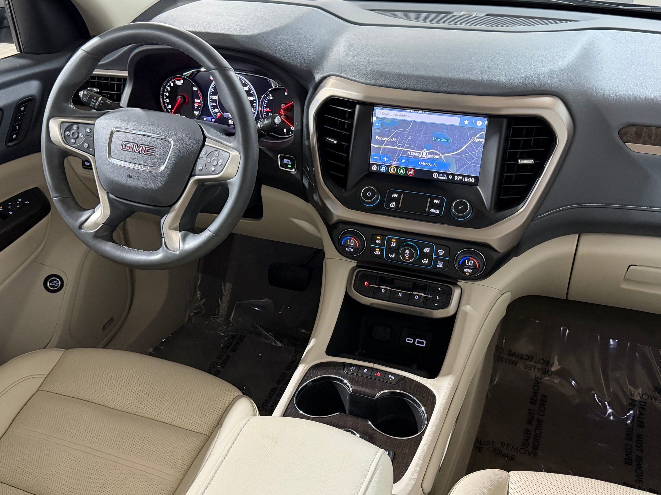 Used 2023 GMC Acadia Denali w/ Denali Ultimate Package AWD/4WD image 49